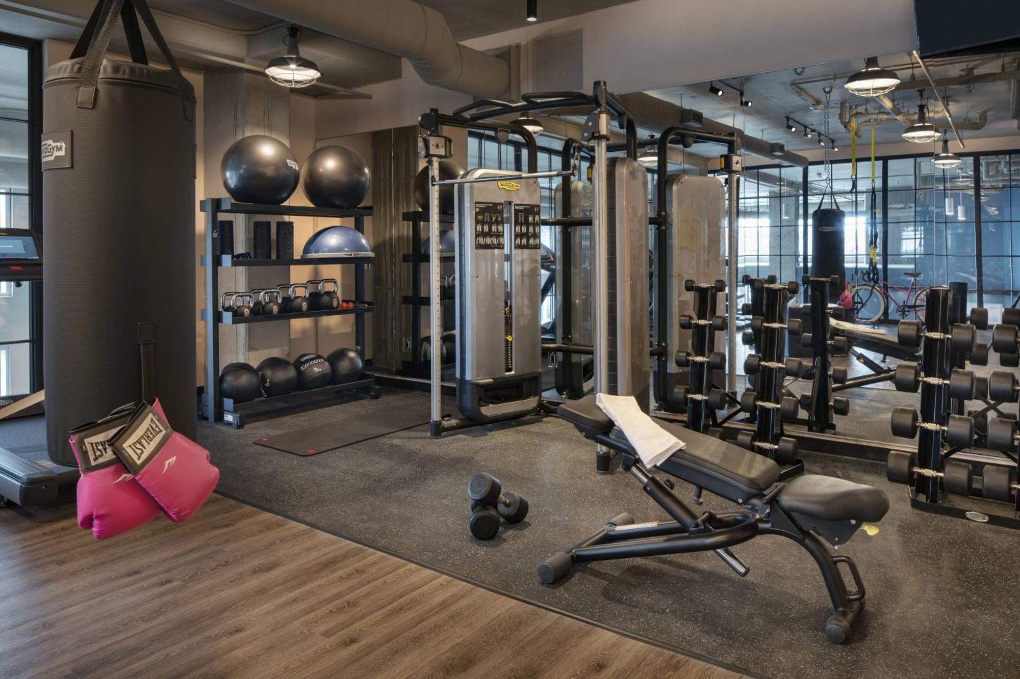 Hotel Moxy Vanderbilt Area 4*