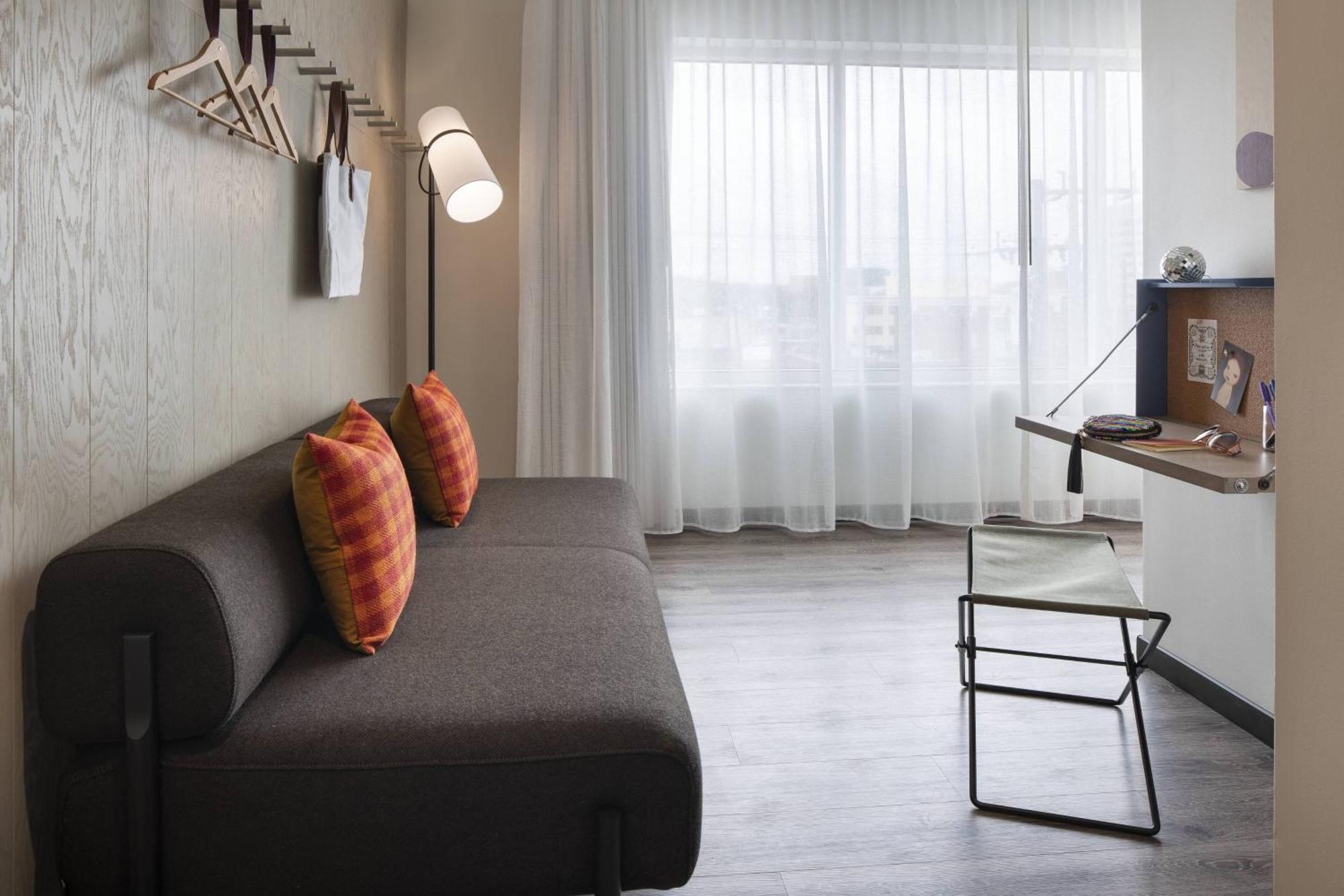 Hotel Moxy Vanderbilt Area